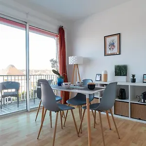 Britania - Appt Pour 6 Proche Appartement